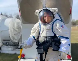 Мартина Димоска аналогна астронаутка